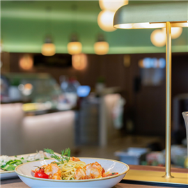 Prawn Pasta at Restaurant Taste.it