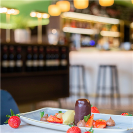 Italian Pinsa at Restaurant Taste.it